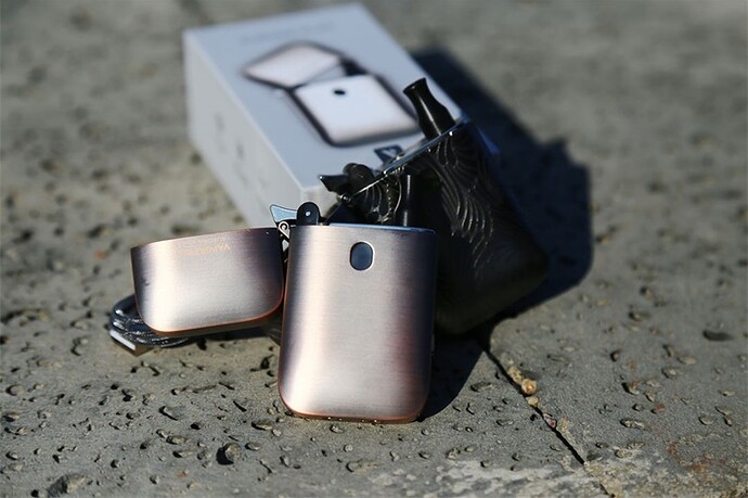 Vaporesso Aurora Play pod system kit.jpg