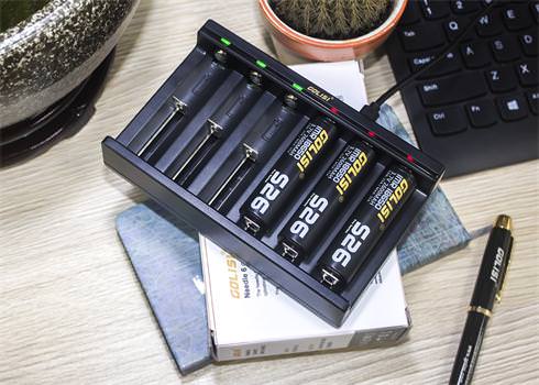 Golisi Needle 6 Charger.jpg